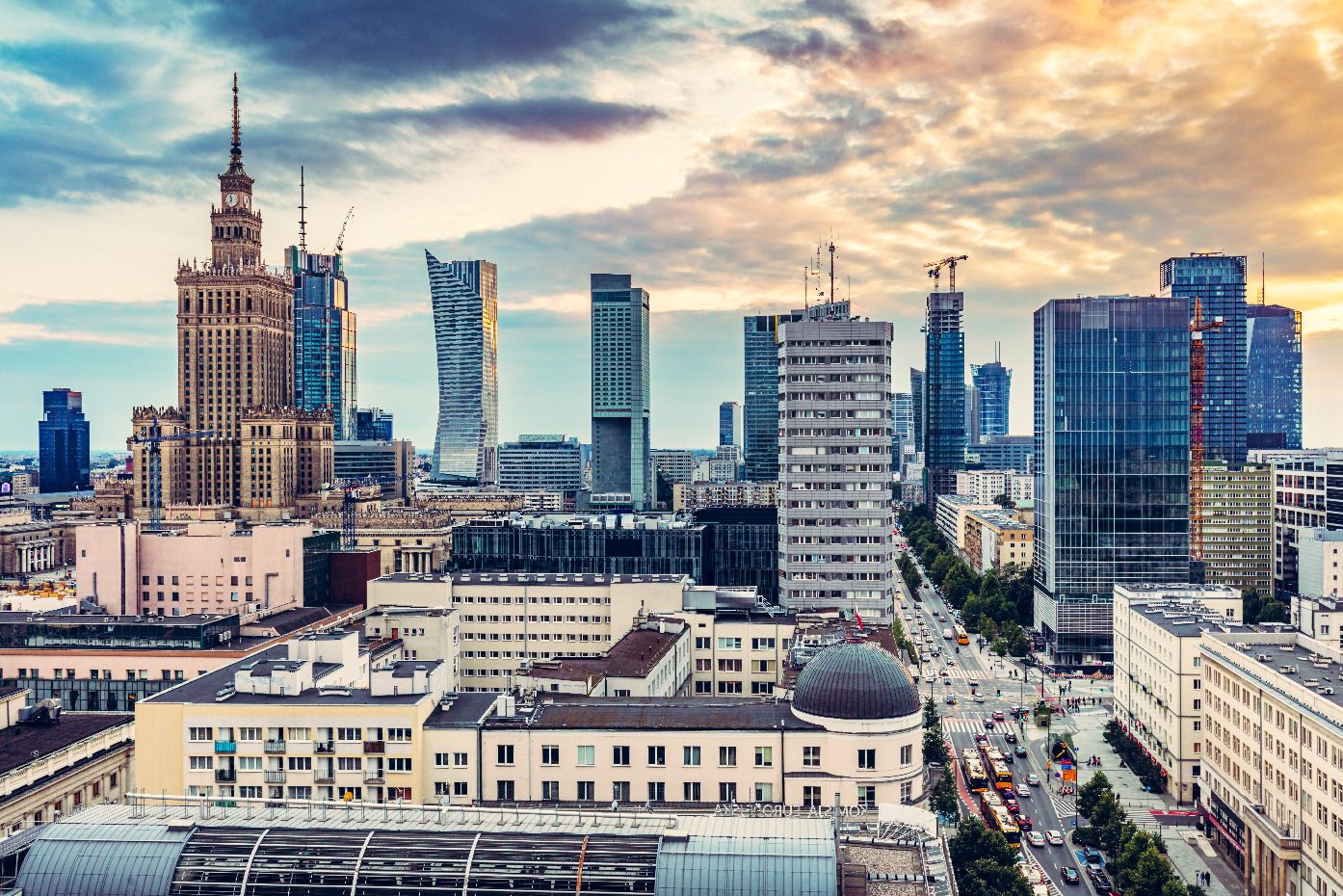 28 miejsc w Polsce, które Warto odwiedzić busem osobowym.