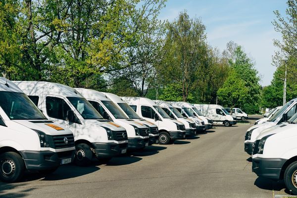 Wypożyczalnia busów Warszawa